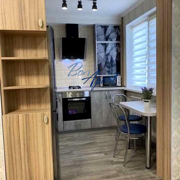 Академіка Шалімова вул. (Героїв Севастополя), 23