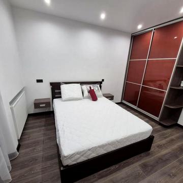 Богдана Хмельницького вул., (ЖК Вежа (будинок 3))