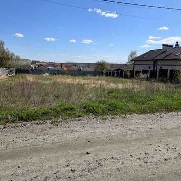 Слобідська, 37