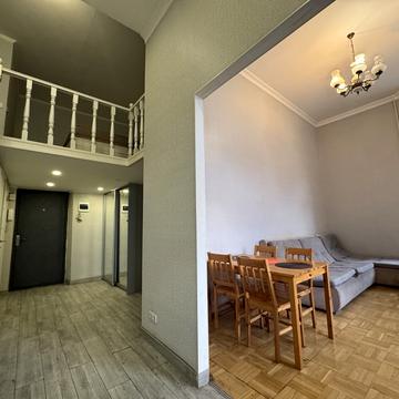 Саксаганського вул., 33