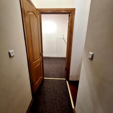 Академіка Володимира Гнатюка вул. (), 24