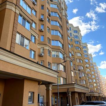 Миру вул., 41