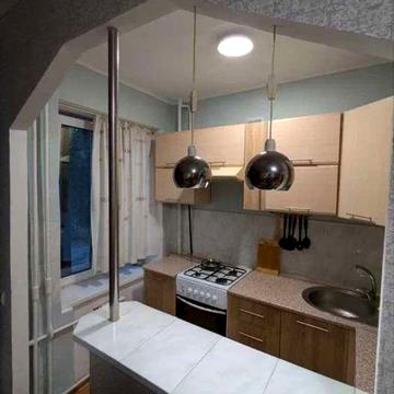 Петропавлівська вул., 58