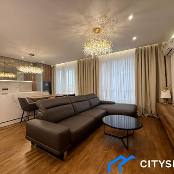 Юлії Здановської вул. (Ломоносова), 28