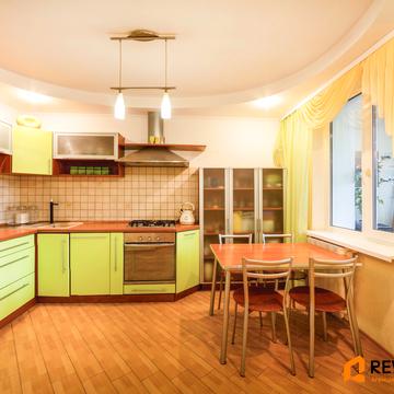 Юлії Здановської вул. (Ломоносова), 34/1а