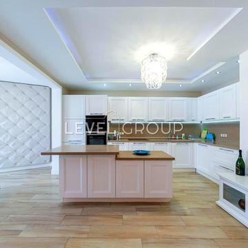 Єлизавети Чавдар вул., 2