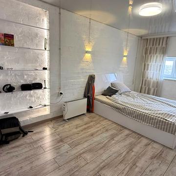 Миру вул., 11-А