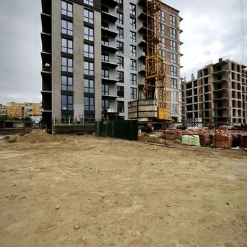 Бориса Тлехаса вул., (Будинок 5)