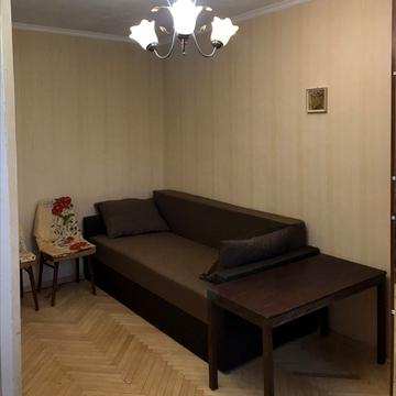 Празька вул., 17