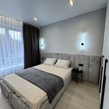 Фабрична вул., 2