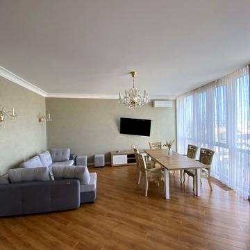 Маразліївська вул., 10