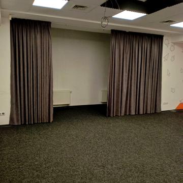 Володимирська вул., 77