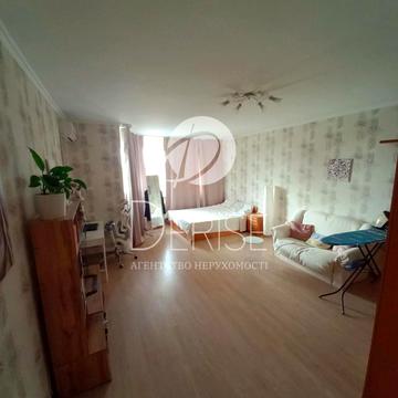 Ярослава Гашека бульв., 8-А