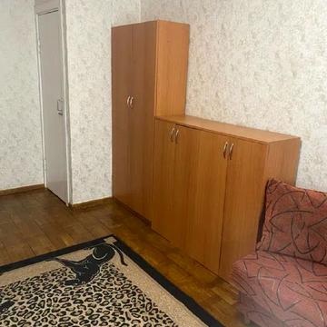 Дунайська вул., 5