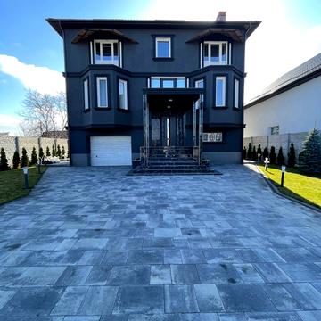 Сергія Колоса вул. (Леніна), 131