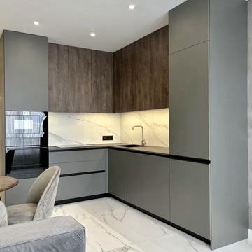 Причальна вул., 12