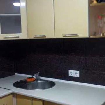 Володимира Івасюка просп. (Героїв Сталінграду), 17