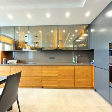 Петра Калнишевського вул. (Михайла Майорова), 14