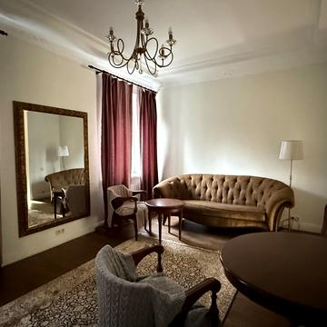 Гетьмана Павла Скоропадського вул. (Толстого), 25