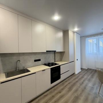 Степана Бандери вул., 30-А