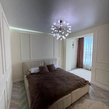 Олександра Довженка вул., 35