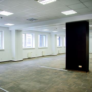 Миколи Пимоненка вул., 13