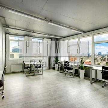 Борщагівська вул., 12