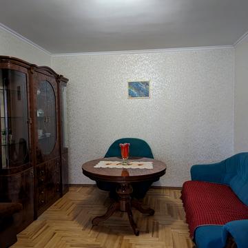 Червоної Калини просп. (Володимира Маяковського), 38/10