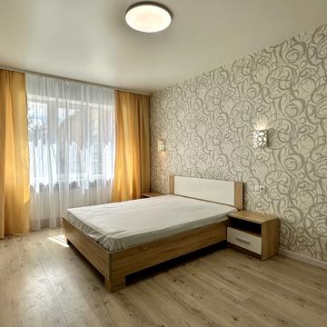 Одеська вул., 34