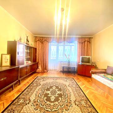 Вереснева вул., 26