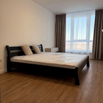 Романа Шухевича вул., 5