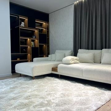 Космонавтів просп., 49