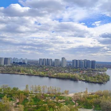 Дніпровська набережна вул., 17-К