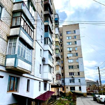 Бевза вул., 36