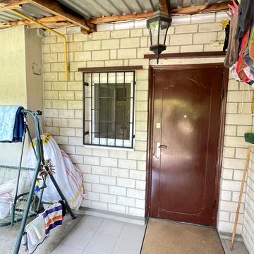 Умова вул., 9