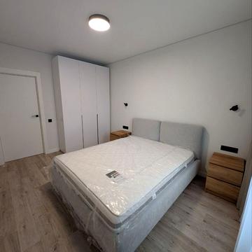 Олександра Олеся вул., 8/17