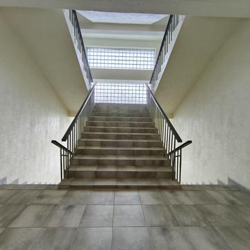 Сергія Мартина вул., 4