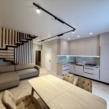 Набережна вул.