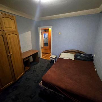 Павла Тичини просп., 1