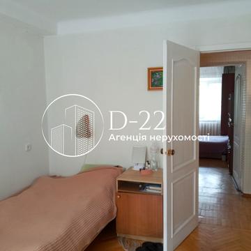 Новогоспітальна вул. (Щорса пров.), 5