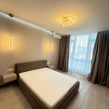 Предславинська вул., 57