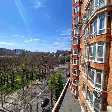 Разумовська вул., 10/12