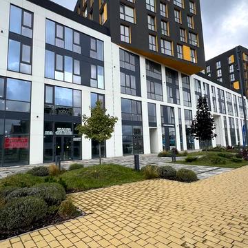 Богдана Хмельницького вул., (ЖК Вежа (будинок 1))