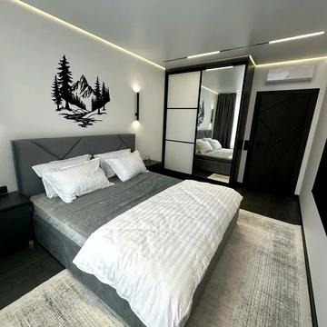 Причальна вул., 10