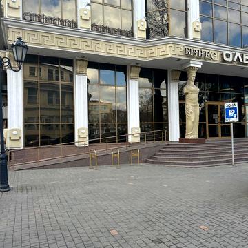 Івана Луценка пров., 17/19