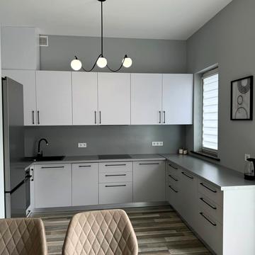 Обнорського вул., 10