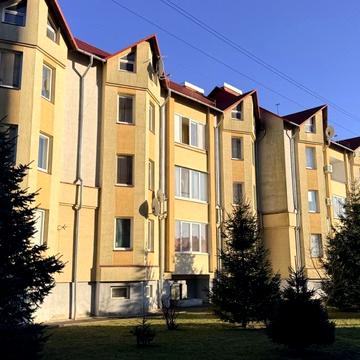 Андрея Шептицького вул., 10