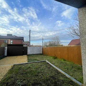 Окружна вул., 8