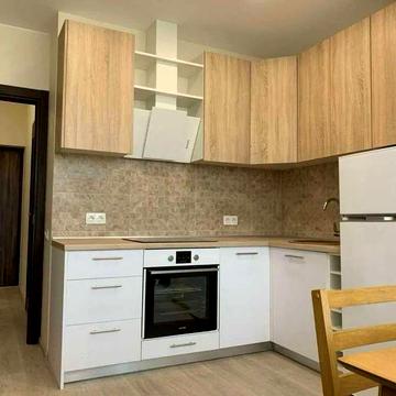 Юнацька вул., 19