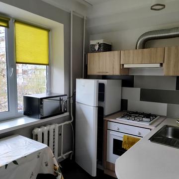 Оболонський просп., 10-А